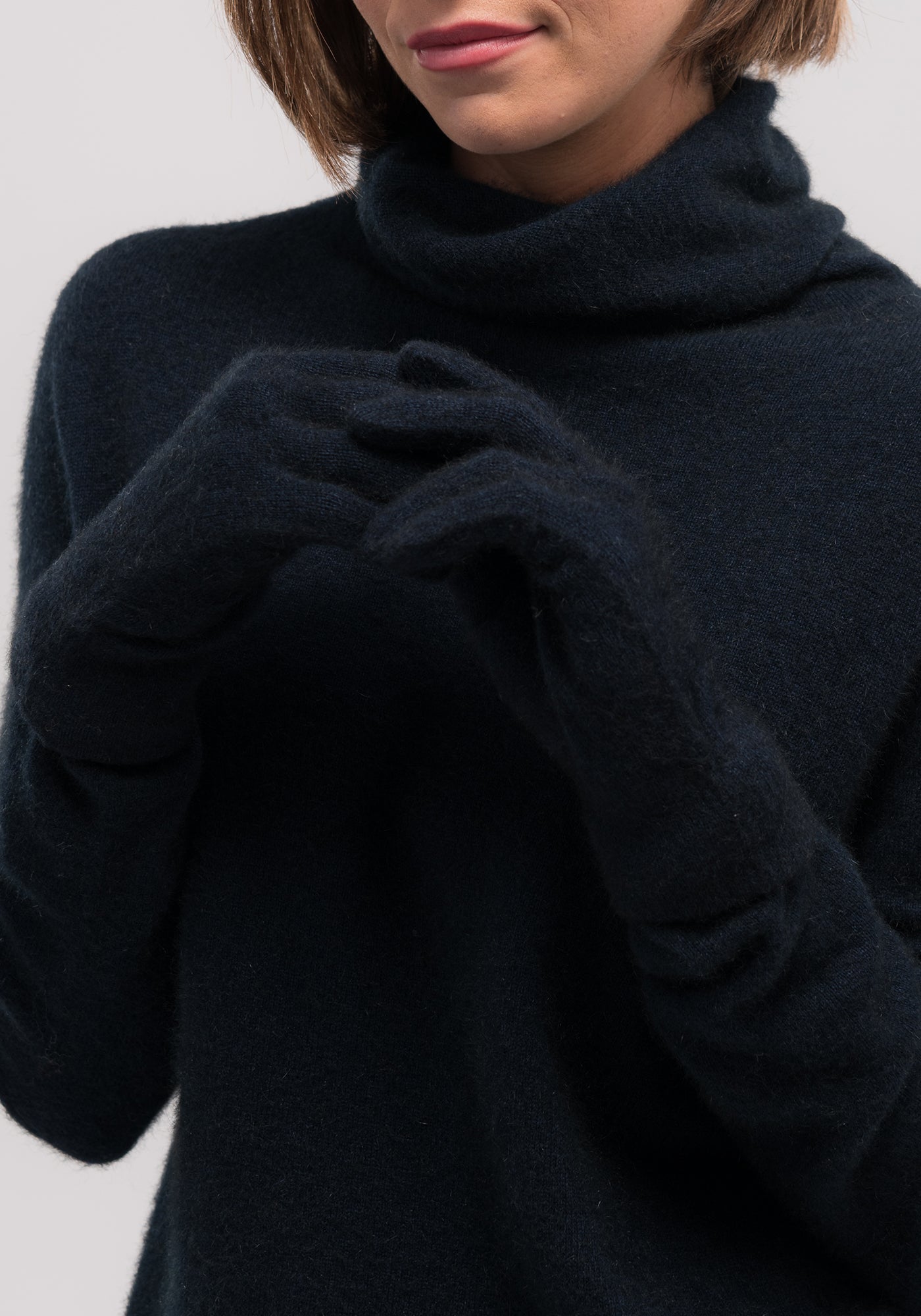 super soft luxury gloves, Untouched World, cashmere, possum & silk blend, eco & sustainable, Exclusive Kapua yarn, premium possum fibre blended with cashmere & mulberry Silk, luxuriously soft, lightweight, pill-resistant, itch free for sensitive skin, weightless warmth, silky soft & comfortable, gift, knitwear, Made in New Zealand, stylish, washable, natural, eco-friendly, clothing, breathable, Shopology, local, Canterbury made, exclusive CBD