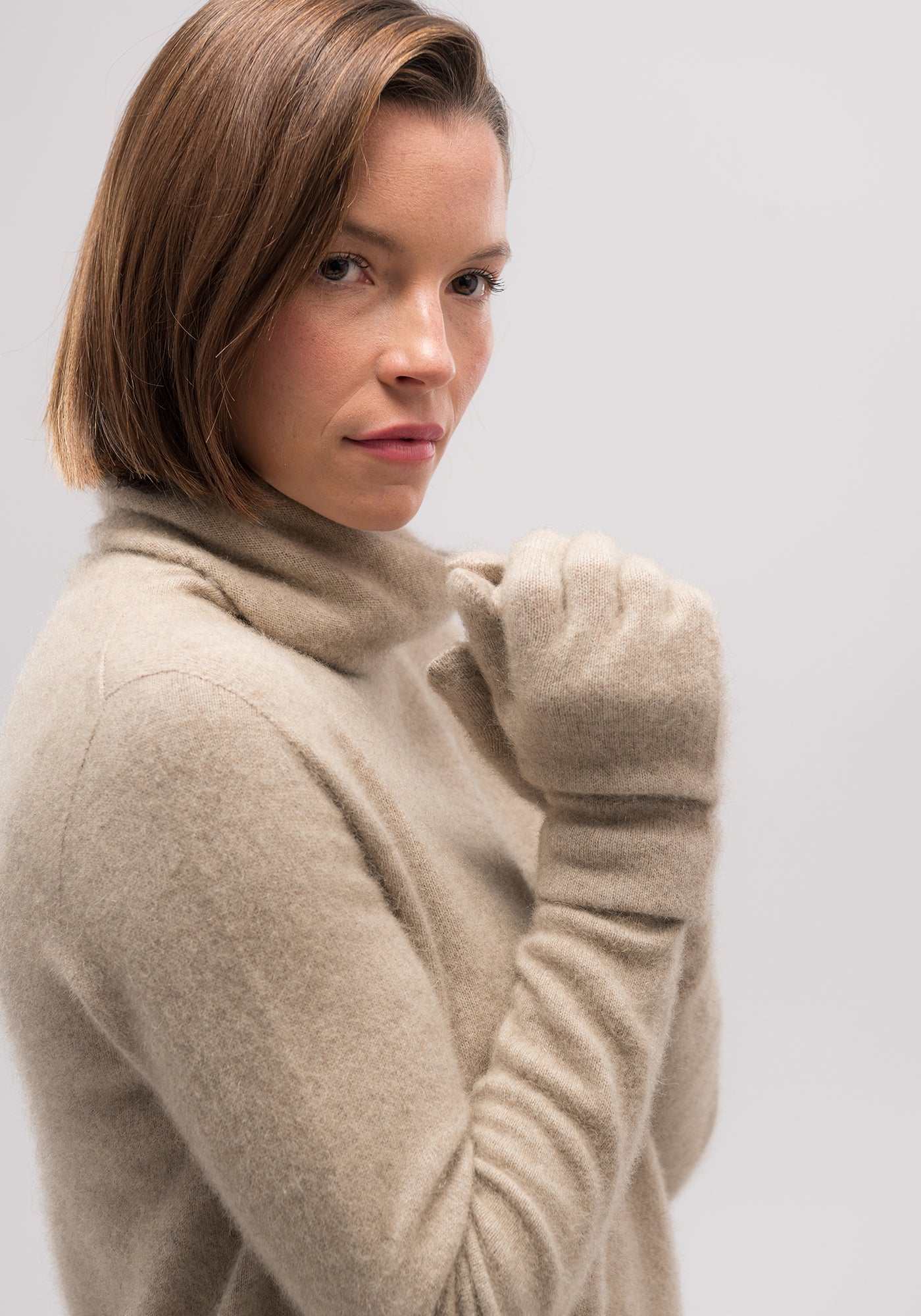 super soft luxury gloves, Untouched World, cashmere, possum & silk blend, eco & sustainable, Exclusive Kapua yarn, premium possum fibre blended with cashmere & mulberry Silk, luxuriously soft, lightweight, pill-resistant, itch free for sensitive skin, weightless warmth, silky soft & comfortable, gift, knitwear, Made in New Zealand, stylish, washable, natural, eco-friendly, clothing, breathable, Shopology, local, Canterbury made, exclusive CBD