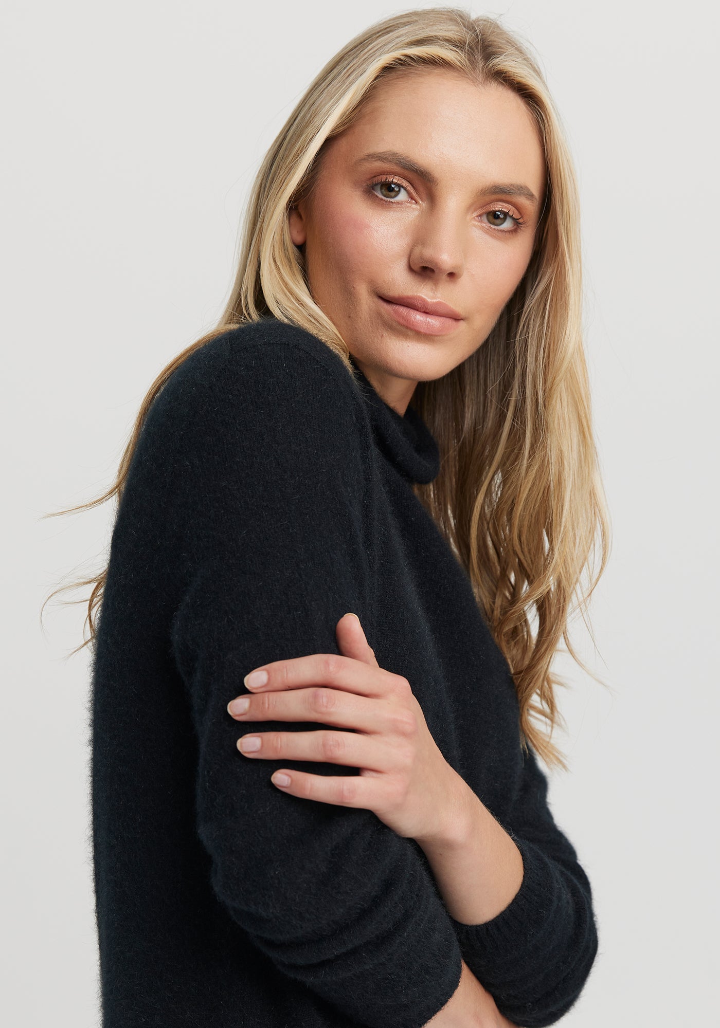 Kapua Sweater Dress from Untouched World, available shopology Christchurch CBD. With cocooning warmth, the Kapua™ Sweater Dress offers luxury like no other. Made from Untouched World's exclusive Kapua™ blend of 40% Premium Possum Fibre, 40% Cashmere and 20% Mulberry Silk Easy fit Soft mock neck Mid-length Microplastic-free Made in New Zealand Available in S - L