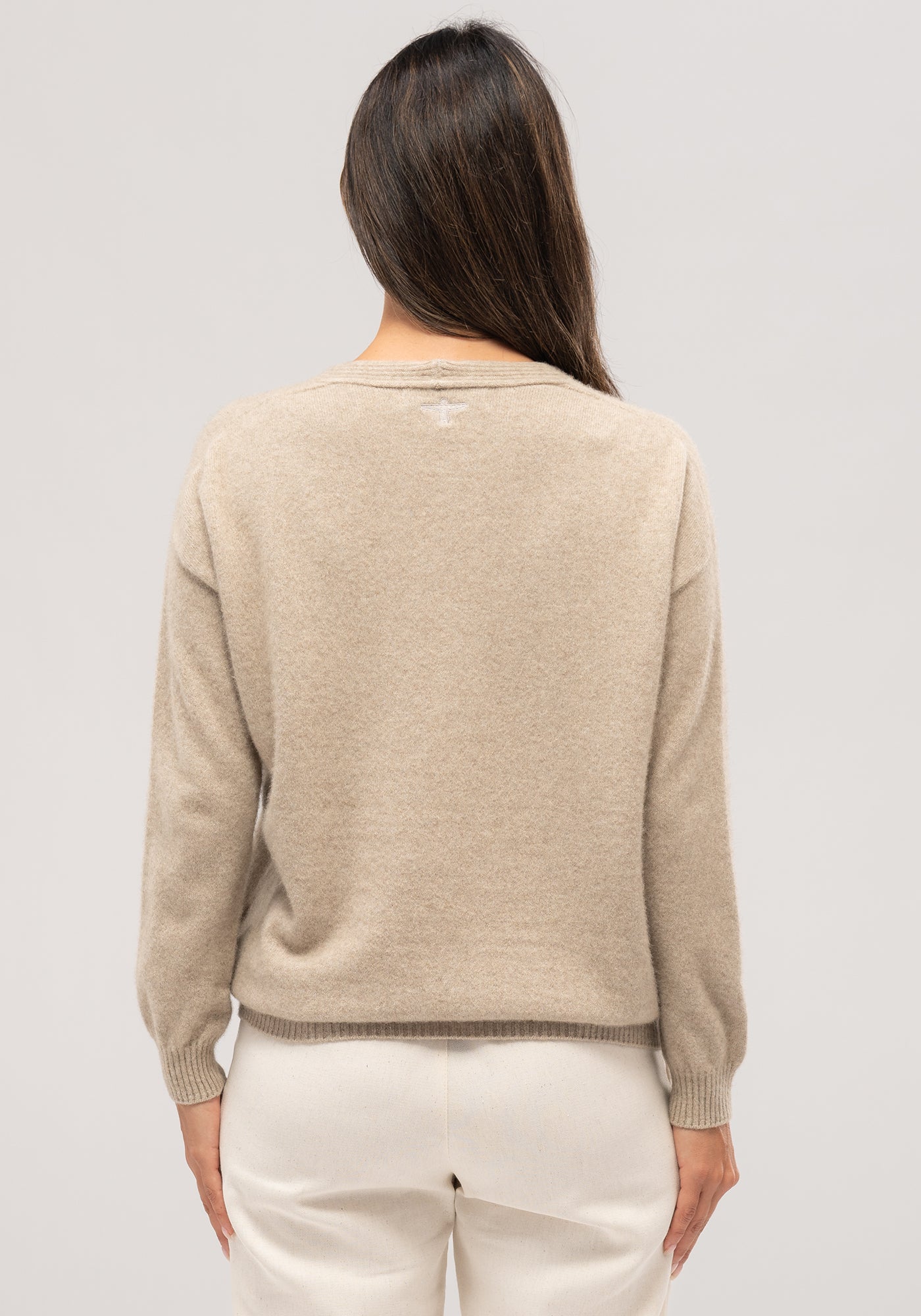 Untouched World, cashmere, possum & silk blend, eco & sustainable, Exclusive Kapua yarn, premium possum fibre blended with cashmere & mulberry Silk, luxuriously soft, lightweight, pill-resistant, itch free for sensitive skin, weightless warmth, pill-resistant, silky soft & comfortable, gift, women’s wear, knitwear, Made in New Zealand, stylish, washable, natural, eco-friendly, clothing, breathable, biodegradable, Shopology, relax V neck sweater, local, exclusive CBD, Canterbury made