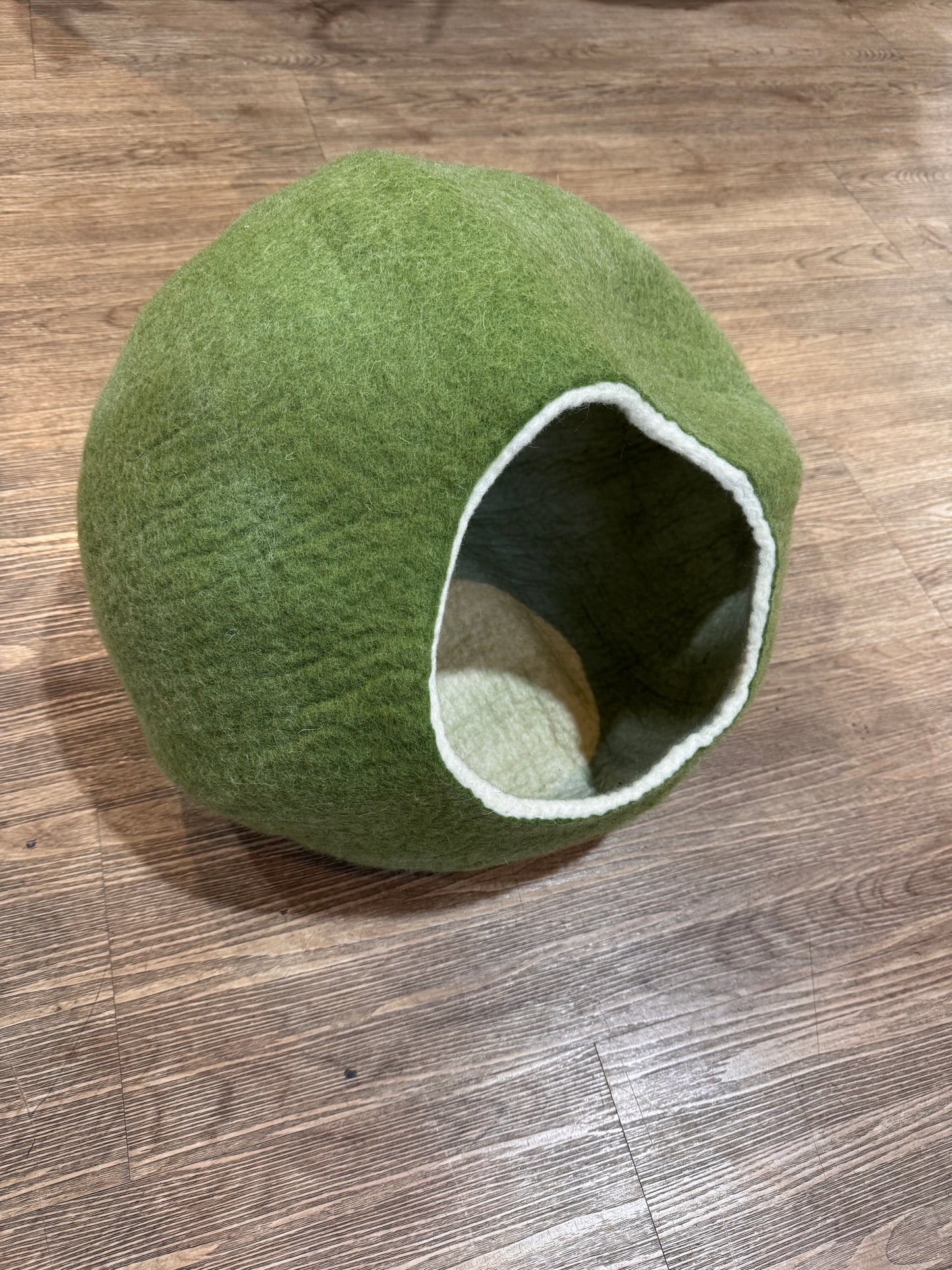 Felted Cat Pods- Olive Green