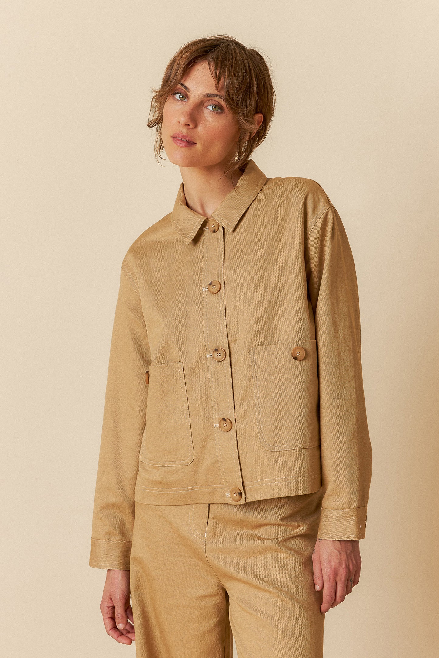 Structured Twill Buttoned Jacket