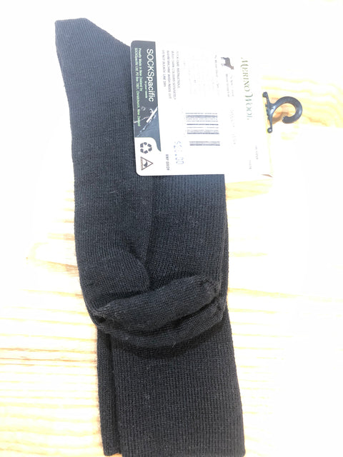 Black merino socks made in Christchurch, New Zealand, shopology, merino wool fibre is superior in comfort, colour & durability, absorbs moisture & keeps your feet dry, unisex socks, easy-care machine washable, local, Canterbury made, 80% Wool, 17% Nylon, 3% Elastane, sizes: 3 - 8, 6 - 10, 11 - 13