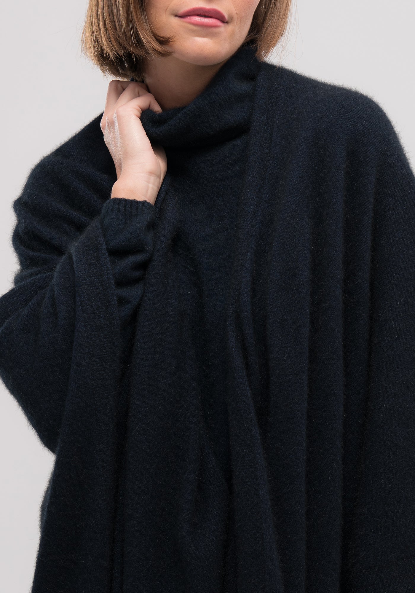 Luxurious Kapua Wrap, Untouched World, cashmere, possum & silk blend, eco & sustainable, Exclusive Kapua yarn, premium possum fibre blended with cashmere & mulberry Silk, luxuriously soft, lightweight, pill-resistant, itch free for sensitive skin, weightless warmth, pill-resistant, silky soft & comfortable, gift, women’s wear, knitwear, Made in New Zealand, stylish, washable, natural, eco-friendly, clothing, breathable, Shopology, local, Canterbury made, exclusive CBD