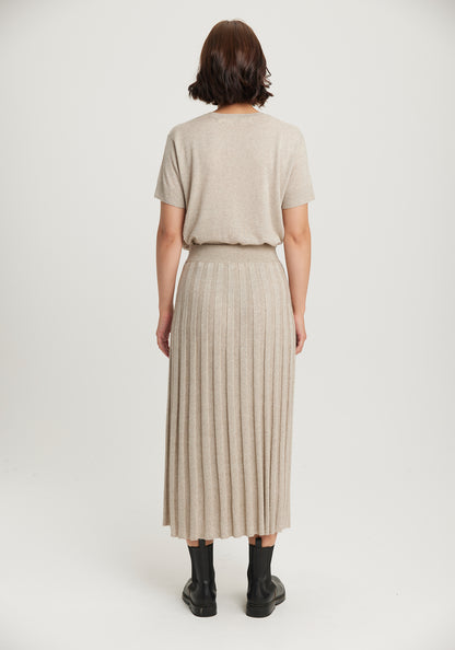 The Ella Skirt available shopology Christchurch, CBD.  Introducing the Ella Knit Skirt, made to pair with your EcoTree™ knits. Crafted from breathable TENCEL™, merino, and ultra-fine possum, it will keep you cosily cocooned in luxury. Featuring a wide waistband, it's all about style and luxury. It's the most comfortable skirt to wear, glides&nbsp; so nicely over your hips. Looks amazing with any of the EcoTree Knits.