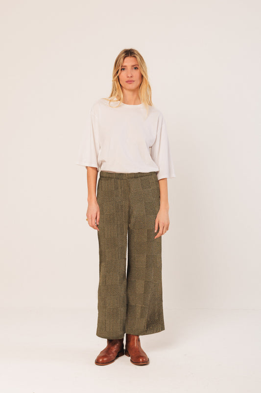 James Pant