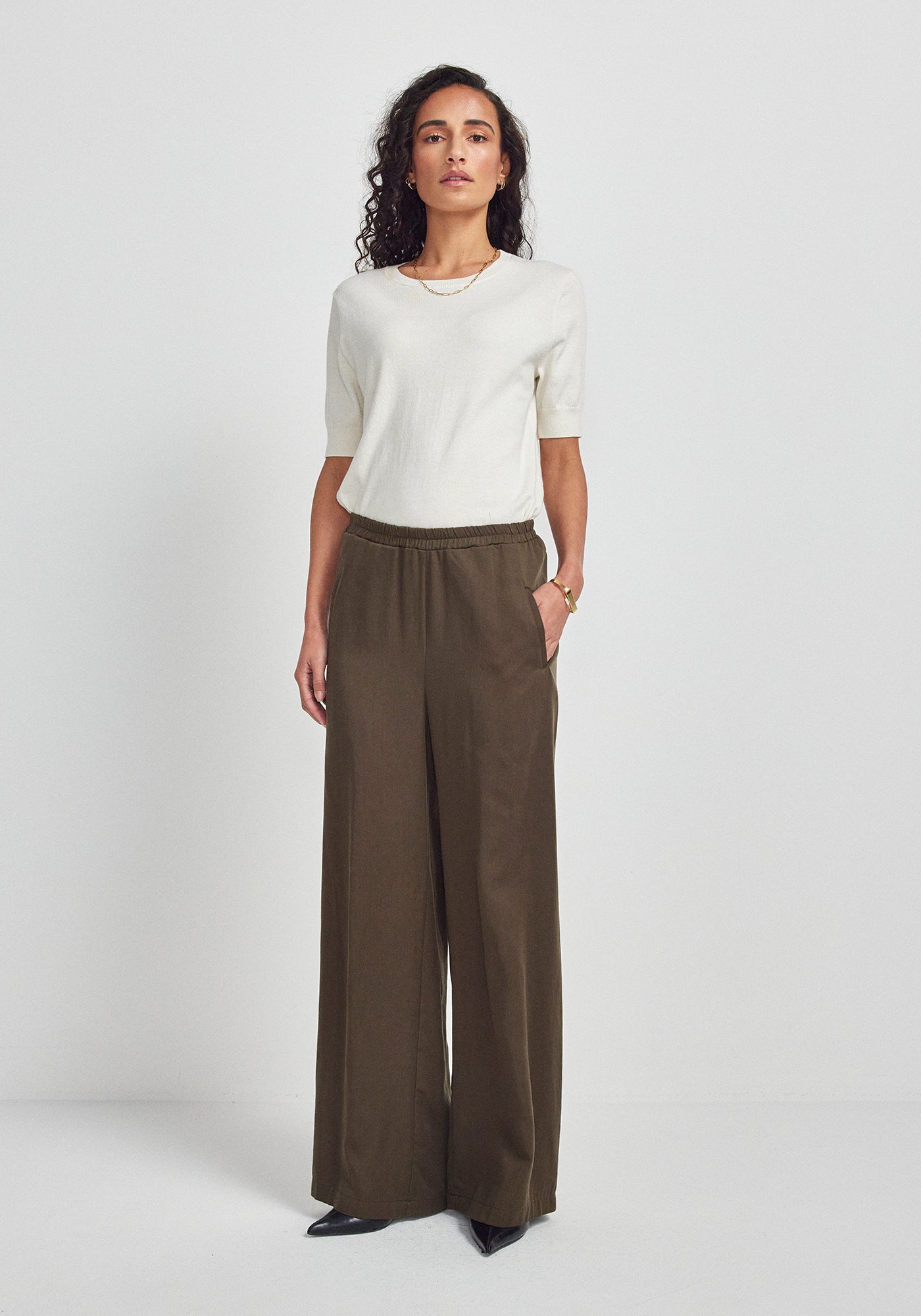 Yumi Pant