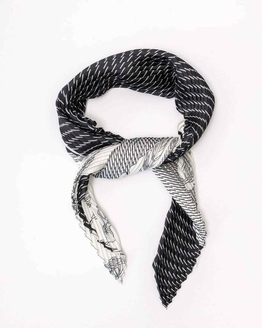 Mia Pleated Scarf