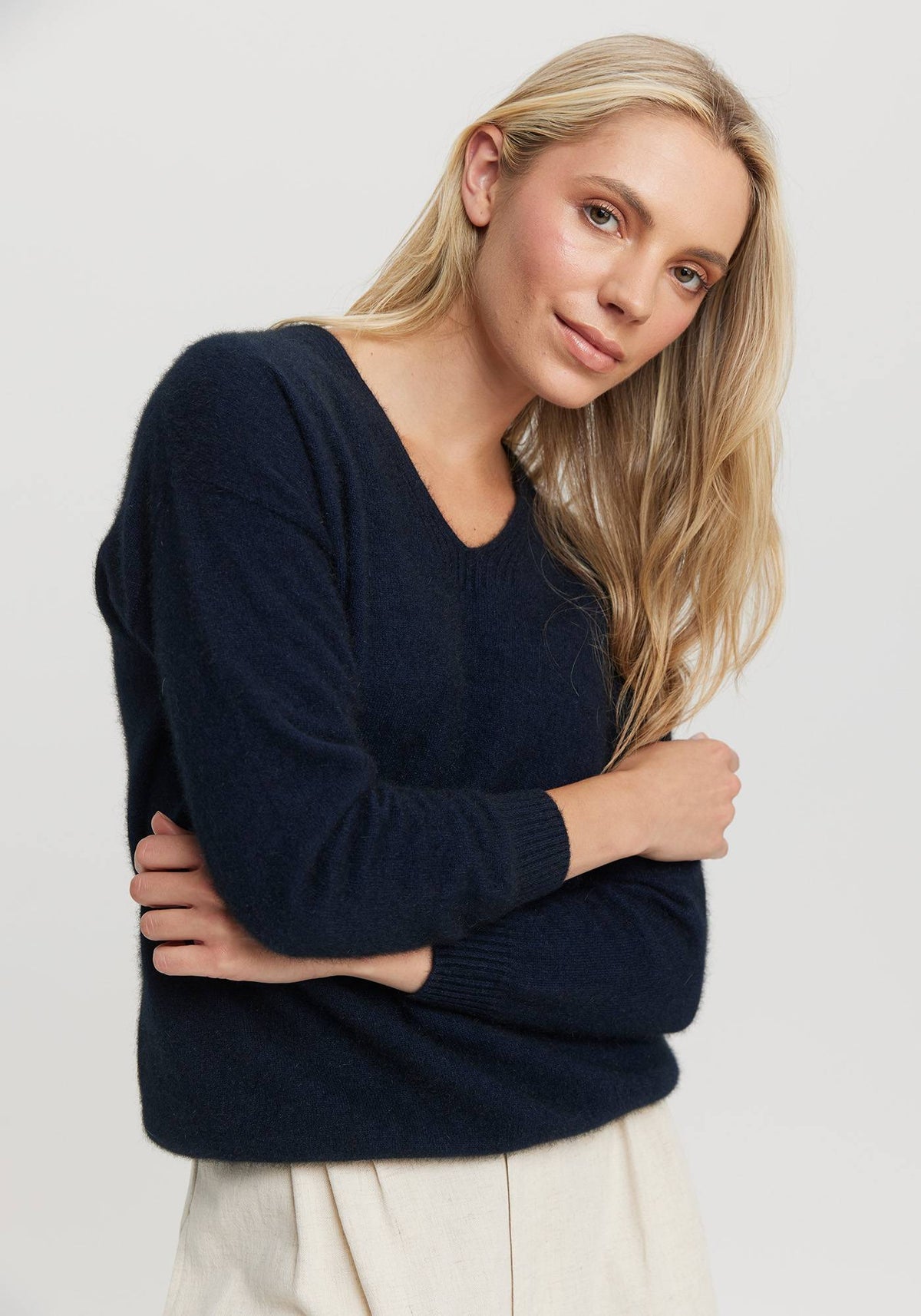 Kapua Relax V Sweater