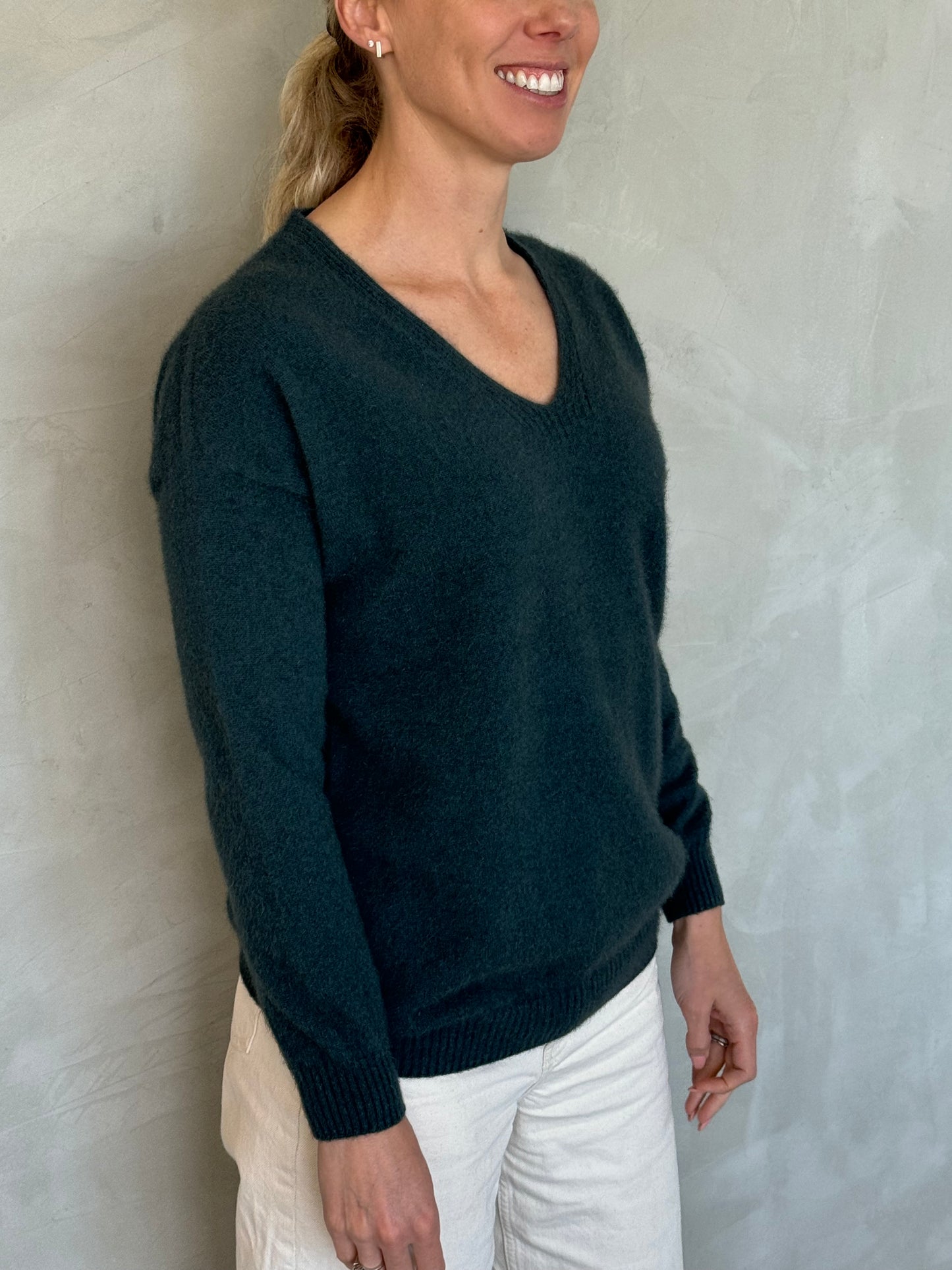 Kapua Relax V Sweater