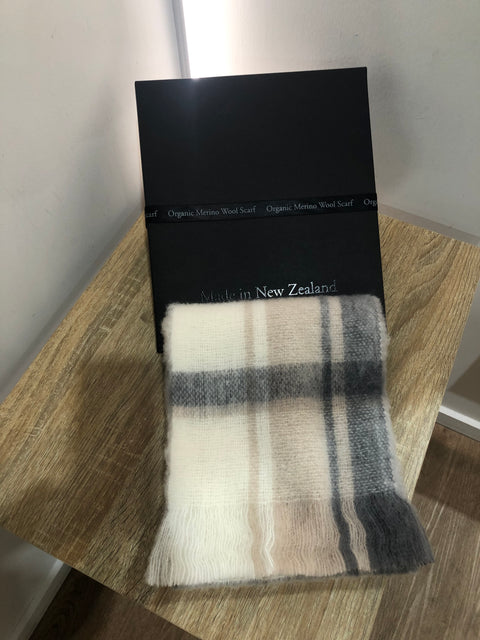 luxurious & lightweight scarf, shopology, Masterweave, made in New Zealand, Organic merino from certified Organic farm, wool is either natural or dyed, unisex scarf, excellent gift for overseas, boxed, beautiful package, natural colours, width 18cm / length 189cm, CBD, luxurious & soft scarf