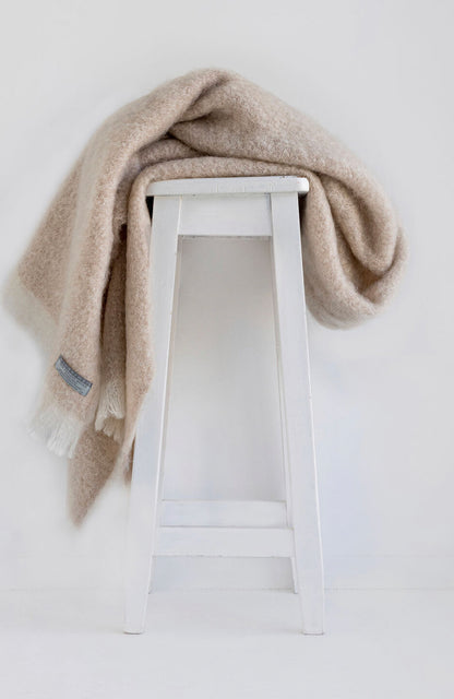 Gorgeous Mohair Blanket/Throw, come's as a luxury Throw or a Knee rug, vast range of colours, extremely soft, fleece of NewZealand Angora goats, lightweight with warmth, natural lustre with natural insulating properties, shopology, masterweave, come's in 2 sizes, Blanket Throw : 185cm x 130cm Knee Rug : 130cm x 100cm, made in NewZealand, great gift for overseas, tourist