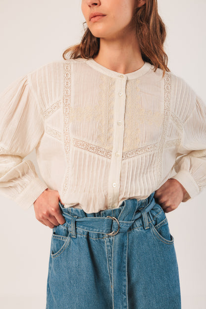 Romantic Embroidered Shirt