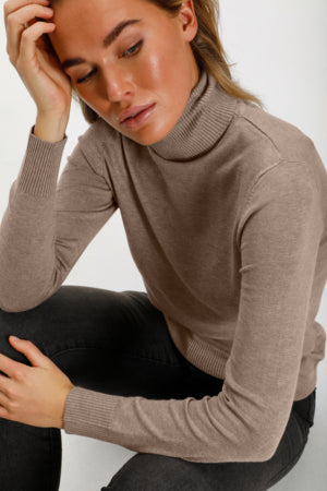 Mila Rollneck Pullover