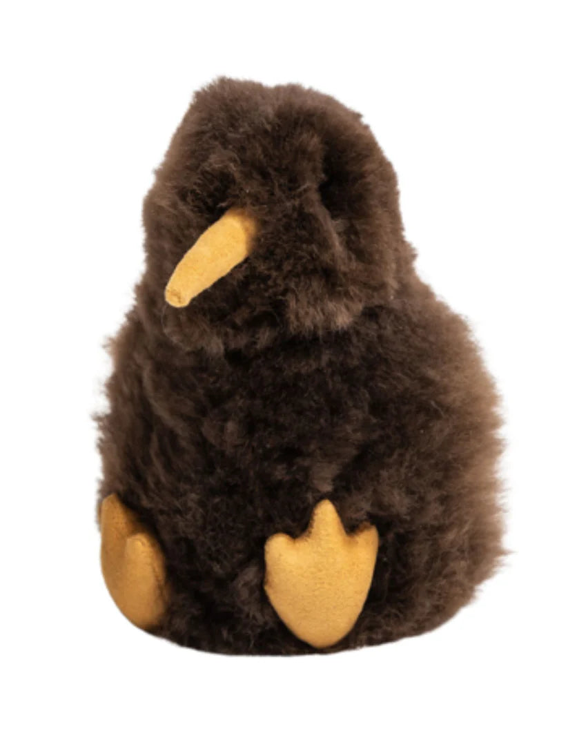 Baby Alpaca Kiwi`