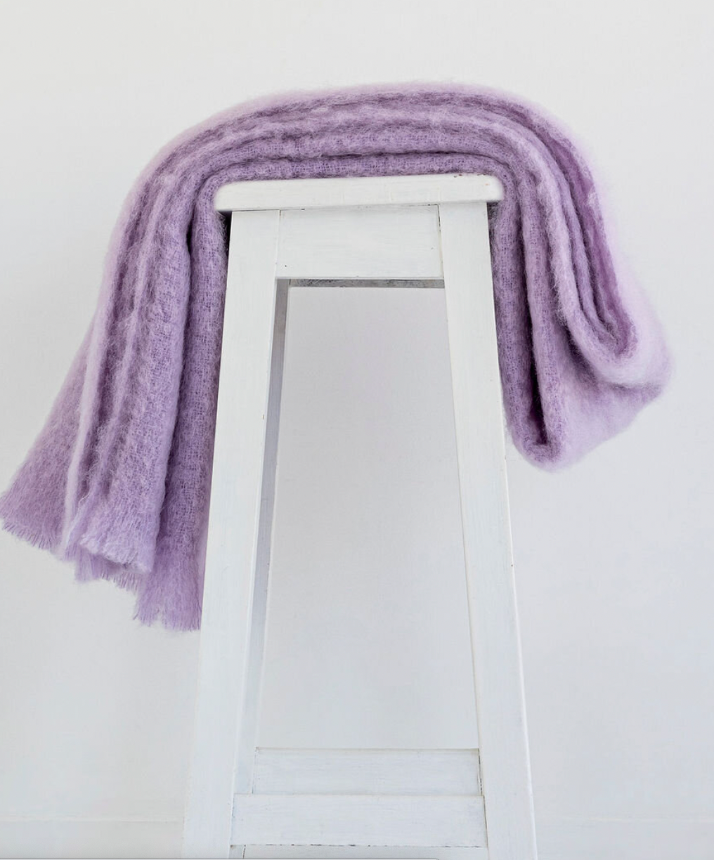 Gorgeous Mohair Knee Rug / Throw, come's as a luxury Throw or a Knee rug, vast range of colours, extremely soft, fleece of NewZealand Angora goats, lightweight with warmth, natural lustre with natural insulating properties, shopology, masterweave, come's in 2 sizes, Blanket Throw : 185cm x 130cm Knee Rug : 130cm x 100cm, made in NewZealand, great gift for overseas, tourist